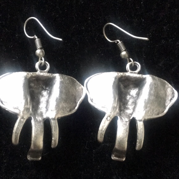 Elephant Earrings - Picture 4 of 4